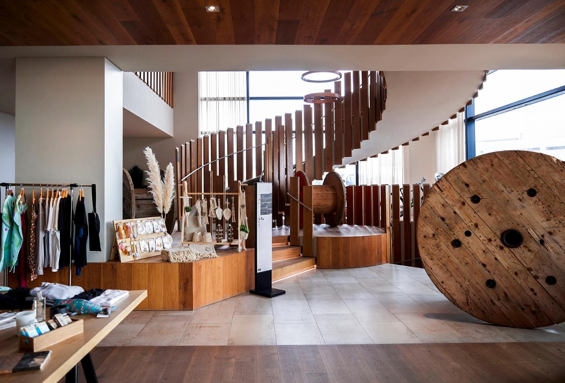 아조르 호텔 Ponta Delgada 외부 사진 The interior of the store